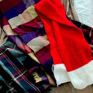 SCARF SCARVES RED WHITE CHECKERED BLACK WOOL